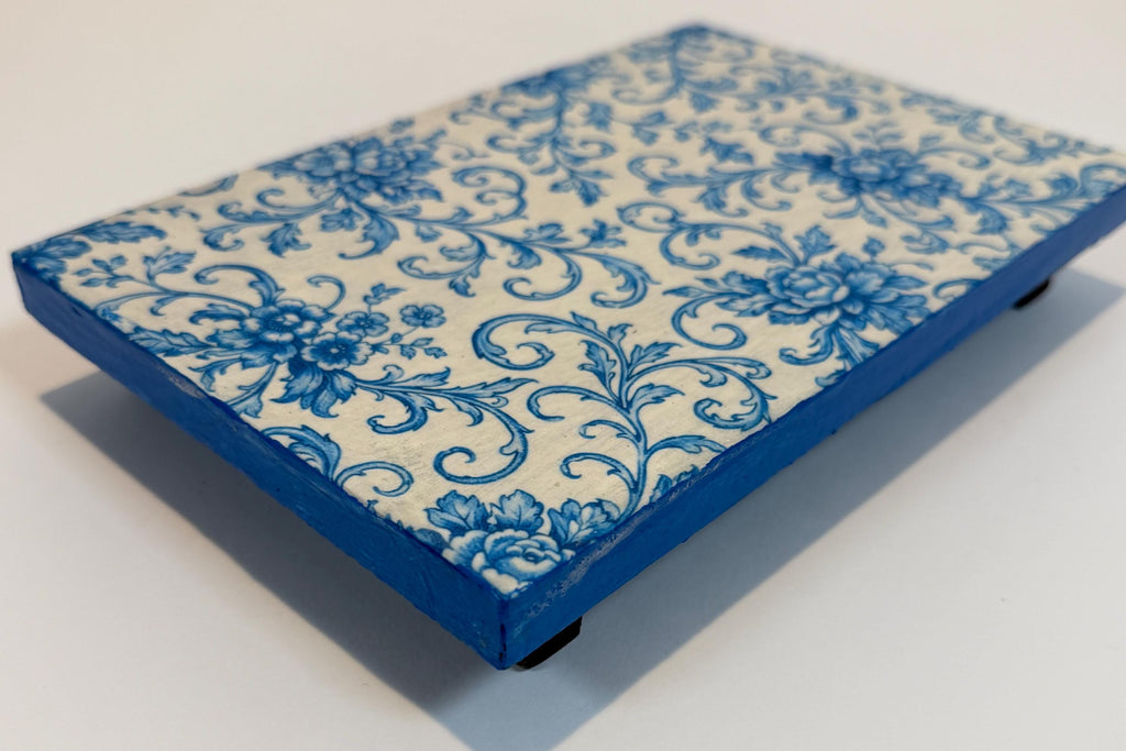 Blue White Chinoiserie Riser: 9"x6"