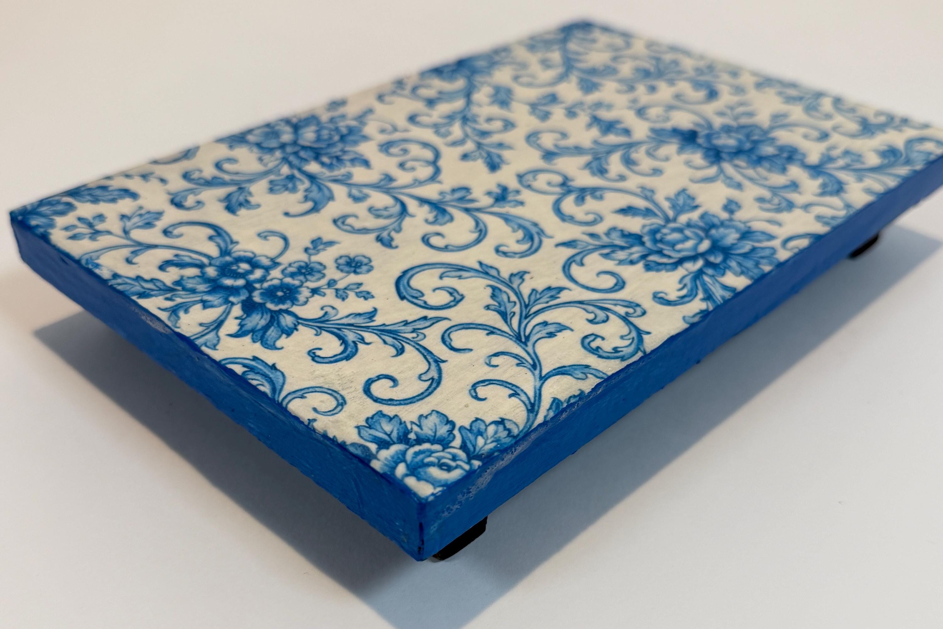 Blue White Chinoiserie Riser: 9"x6"