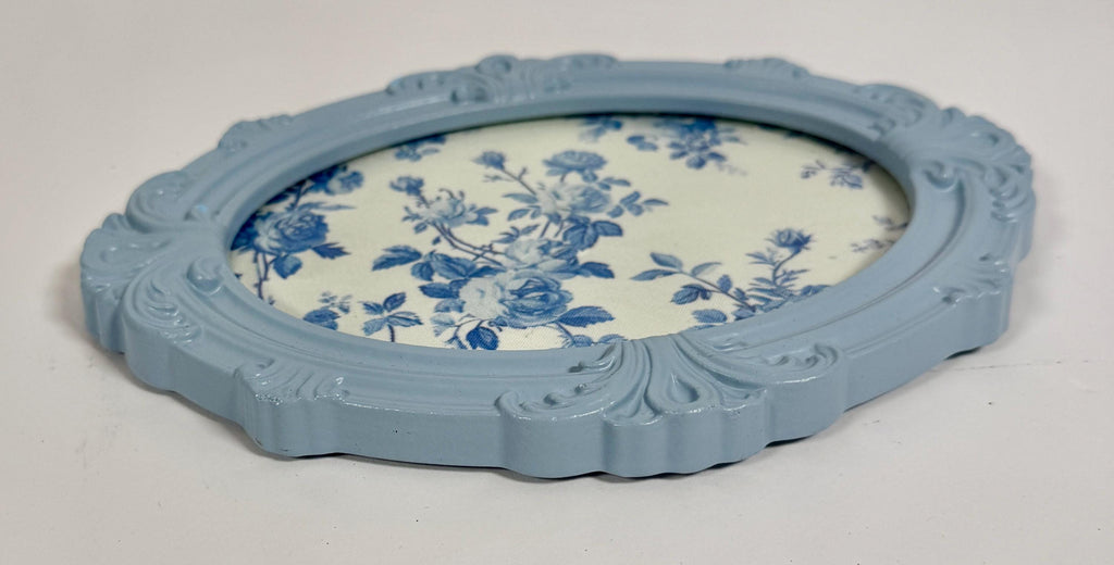 Blue Oval Jewelry Tray: 9"x6.75"