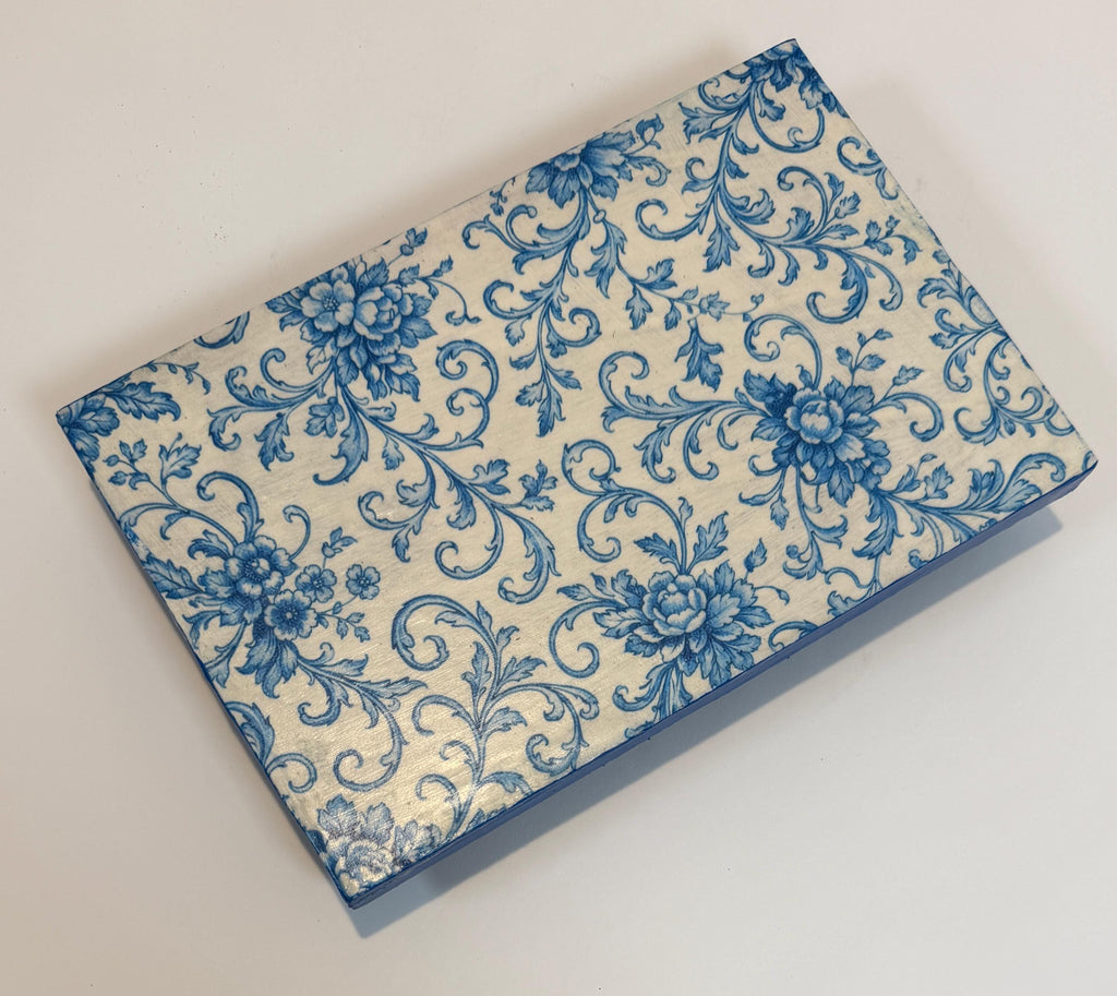 Blue White Chinoiserie Riser: 9"x6"
