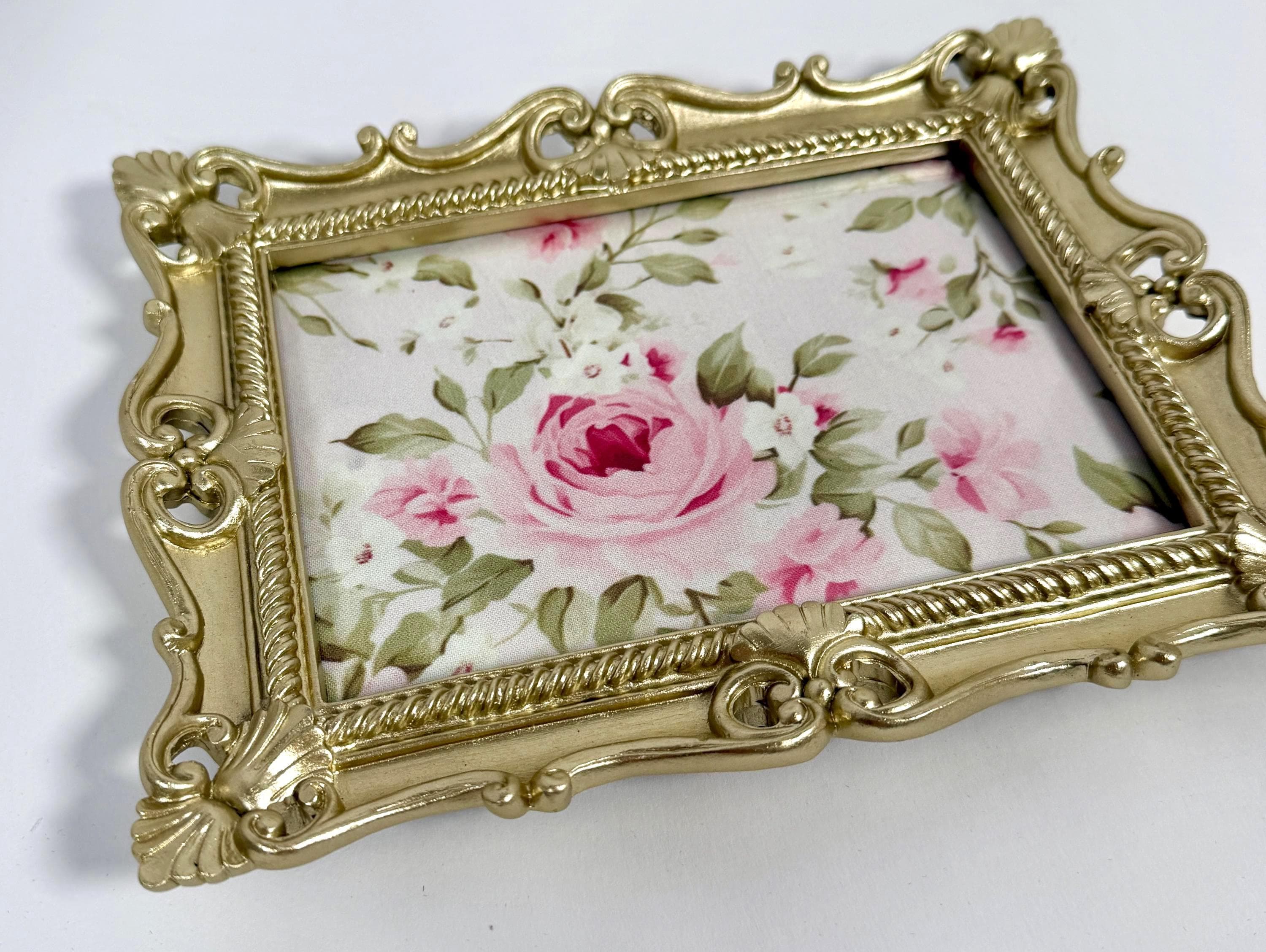 Laura AshleyGold Ornate Tray: 9"x7"