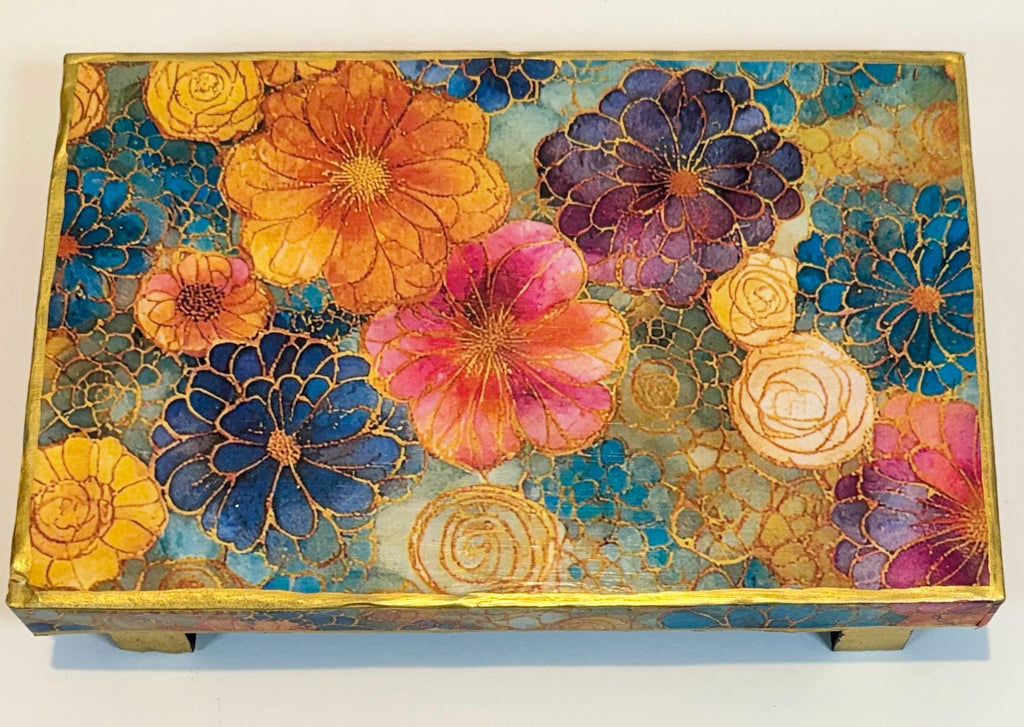 Bright Floral Riser: 9"x6"