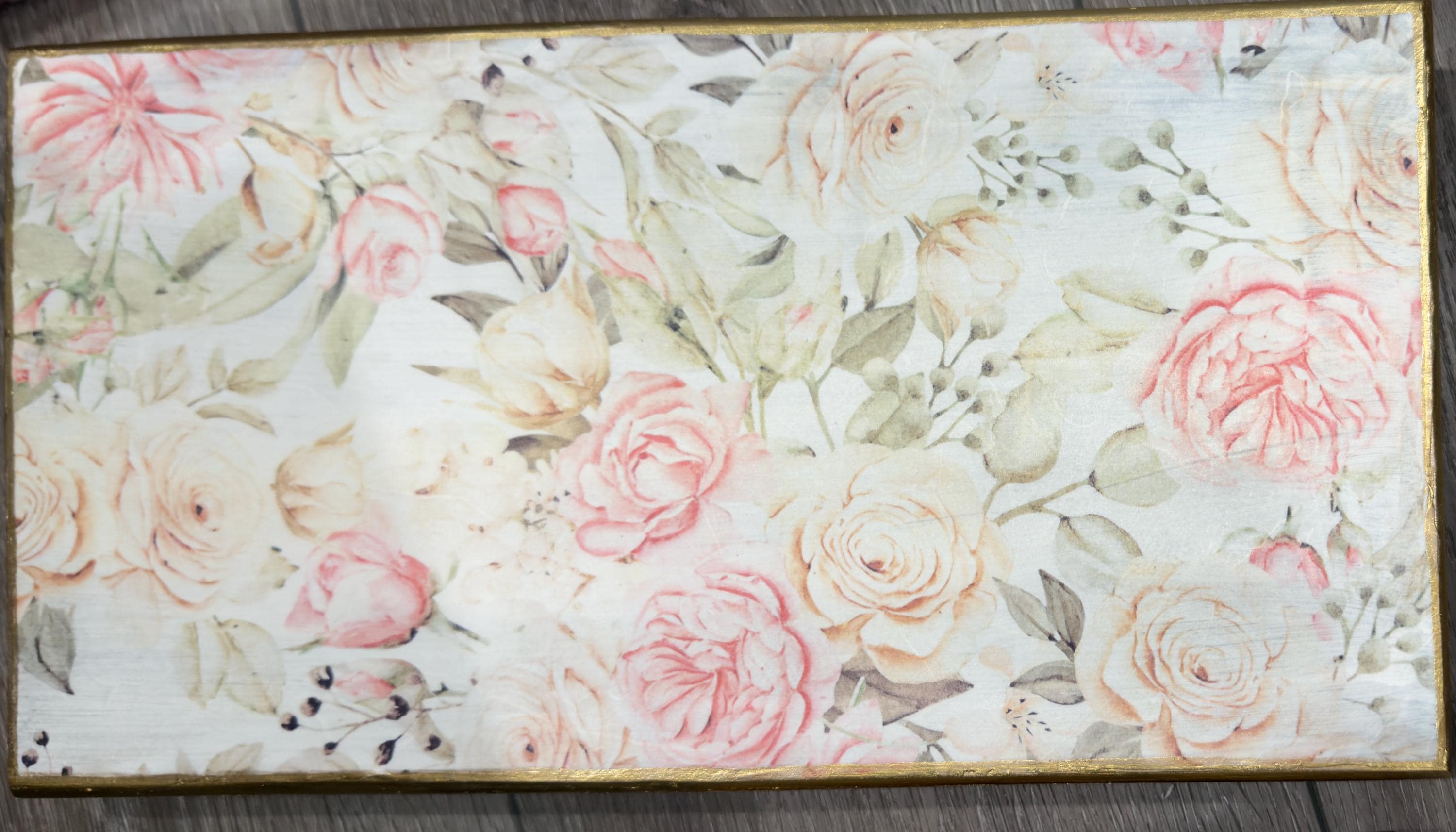 Rose Display Riser: 15"x8"