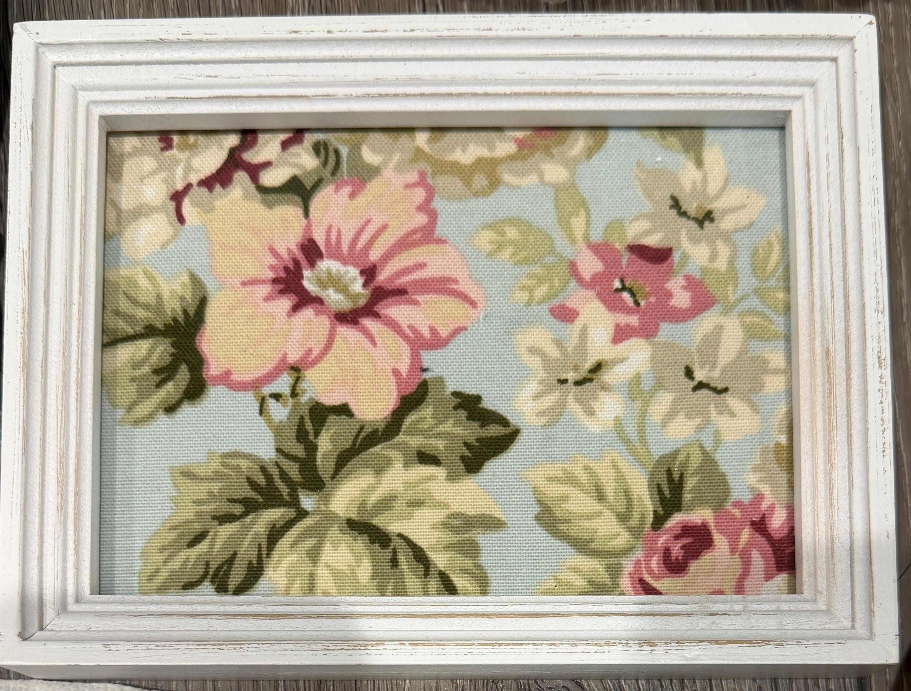 White Floral Vanity Tray: 8”x6”