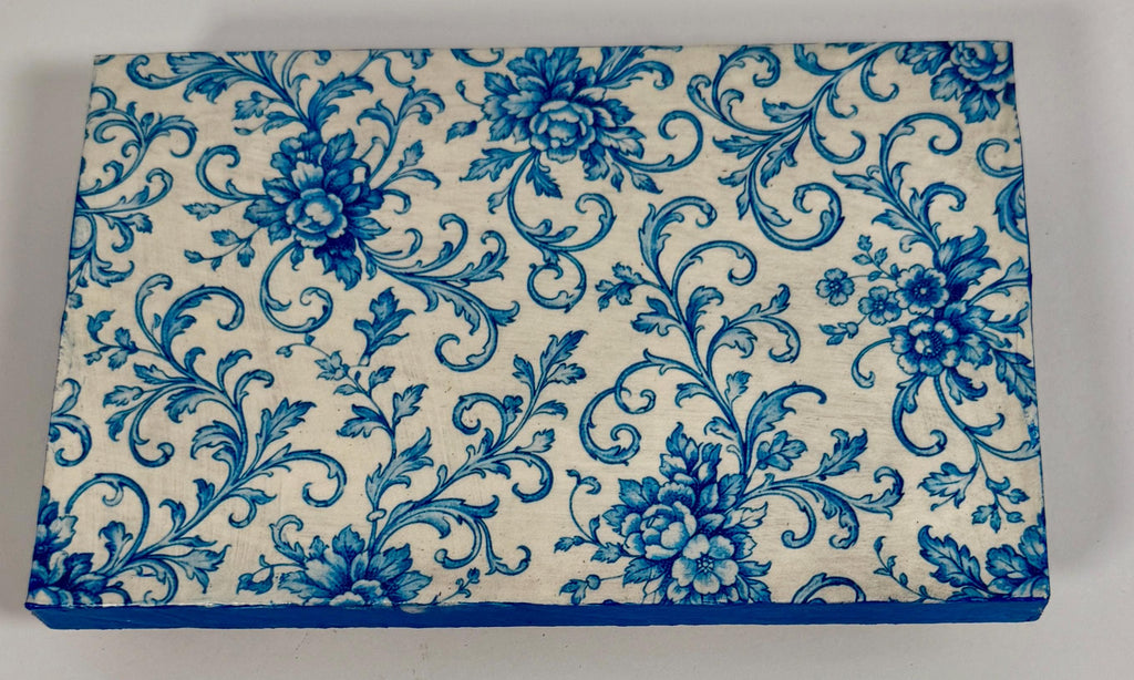 Blue White Chinoiserie Riser: 9"x6"
