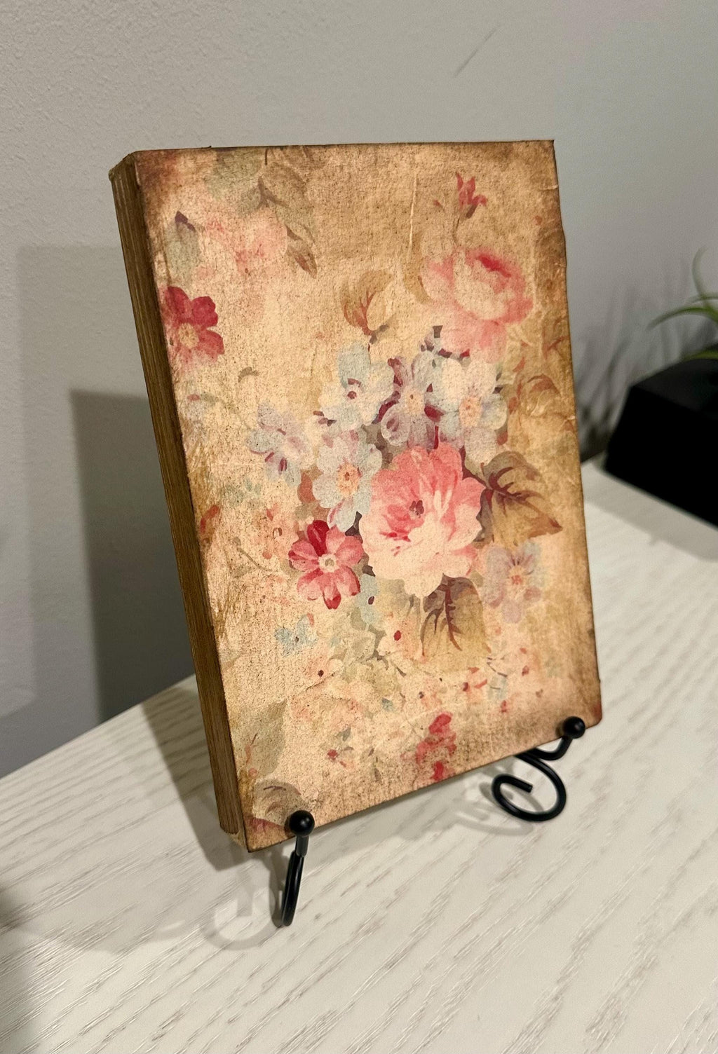 Floral Wood Block Art, Vintage Farmhouse Floral, 5"X7" Shelf Decor by Mikela Lindel Home