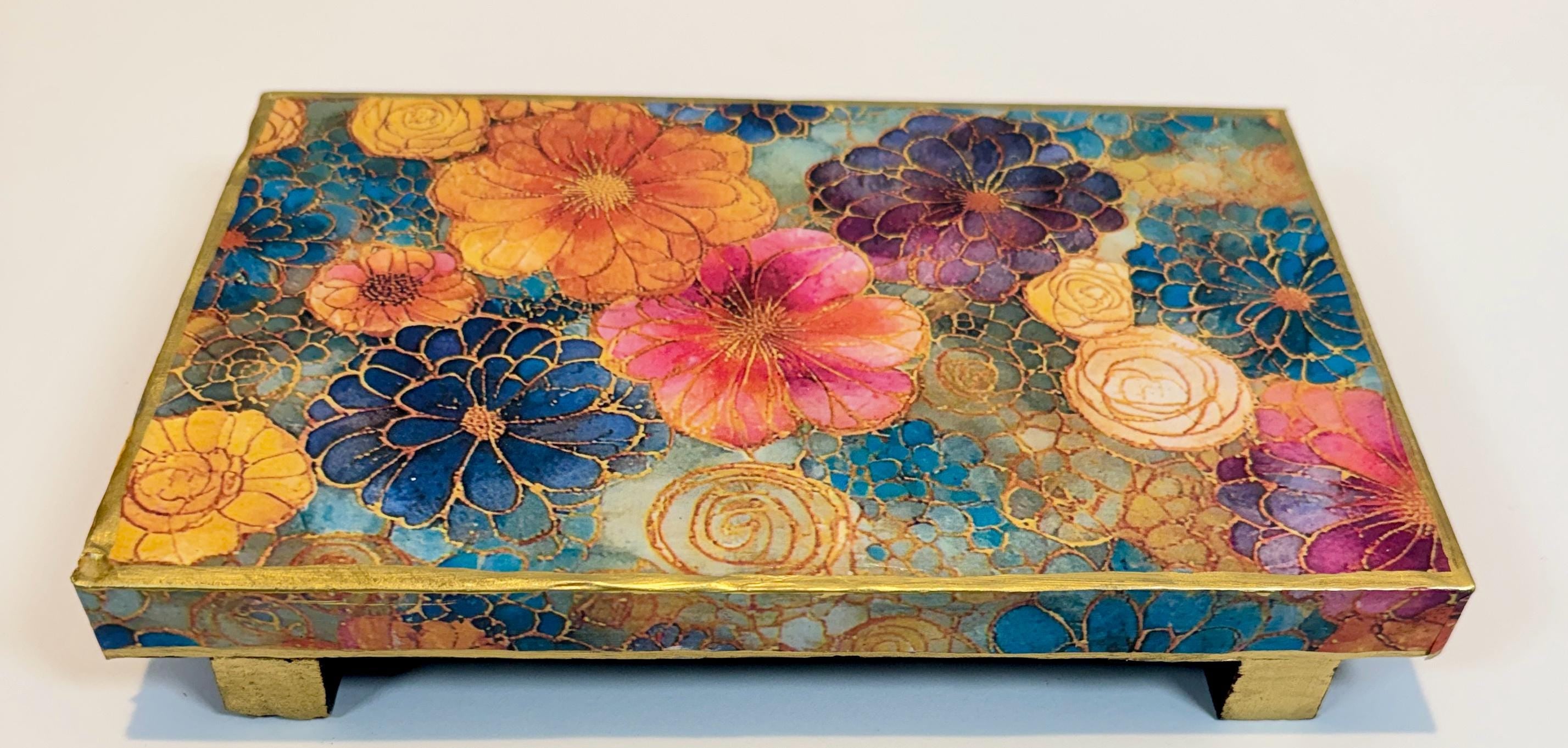 Bright Floral Riser: 9"x6"
